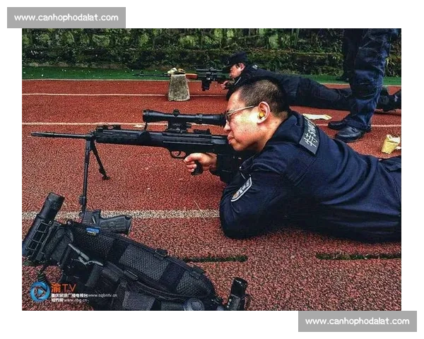 全方位解析CQB比赛规则与战术技巧 提升实战能力与团队协作 全方位解析CQB比赛规则与战术技巧 提升实战能力与团队协作