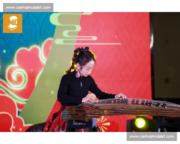 古筝比赛精彩瞬间集锦 展现传统音乐之美与技巧的完美融合
