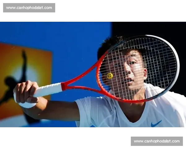 吴迪网球赛场鏖战全记录中国选手拼搏精神与关键对决深度解析亮点