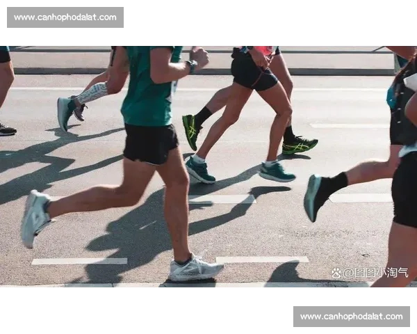 坚持到底超越极限马拉松比赛精神的内涵与启示